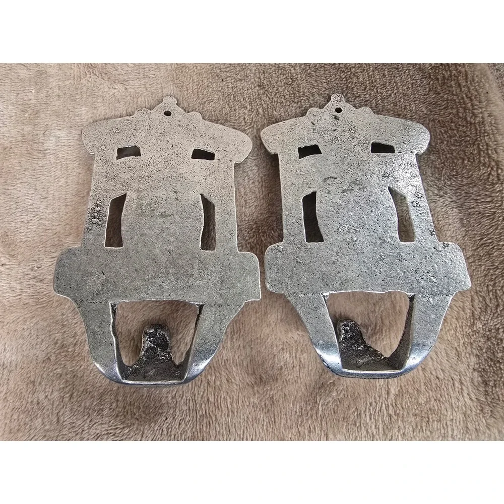 Set of 2 Welcome Friends Pineapple Wall Hooks Silver Cast Metal Tropical Decor